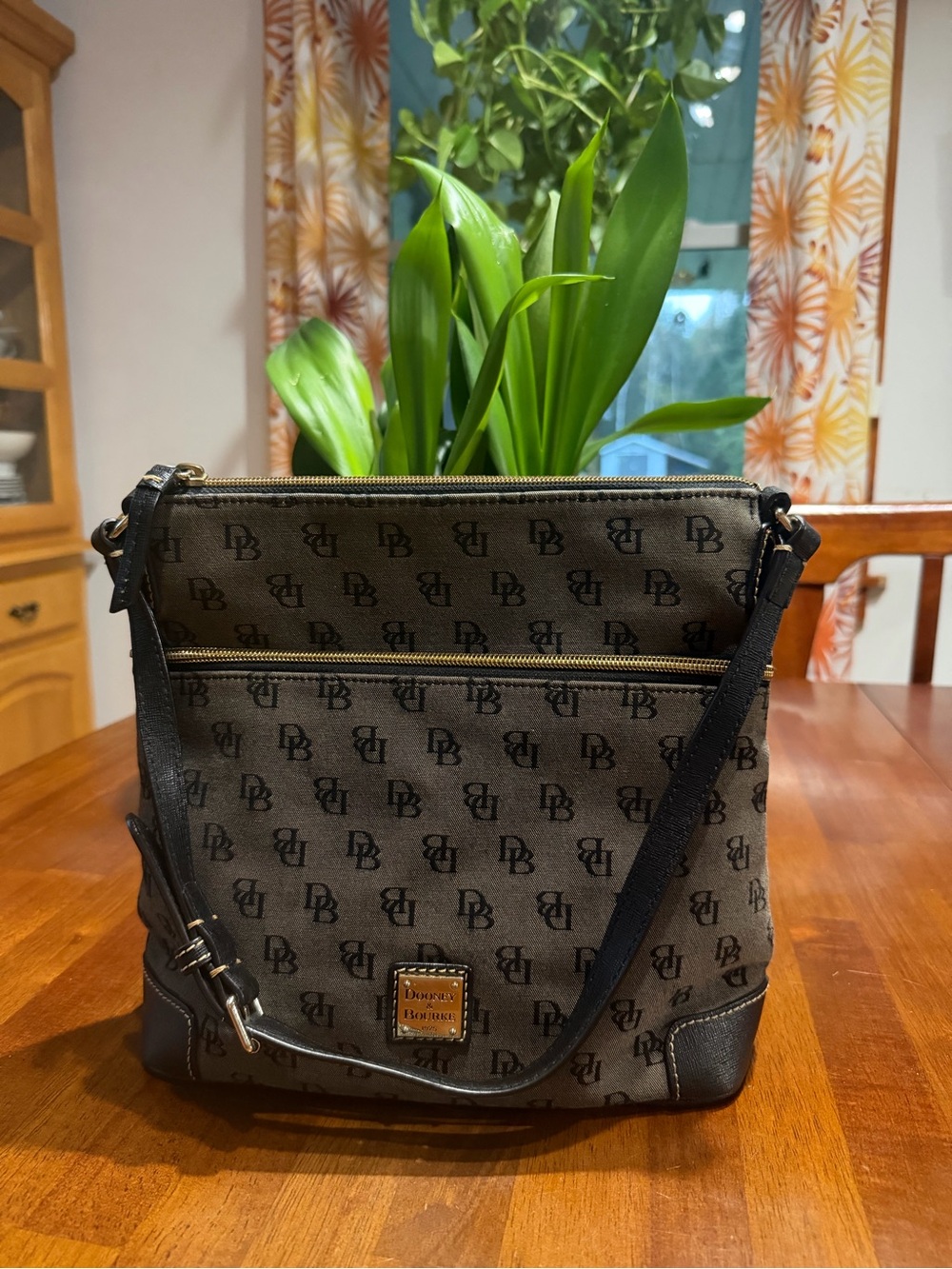 Dooney & Bourke Black/Brown Signature Messenger Bag